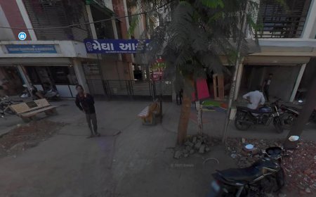 अहमदाबाद मेघा आकेंड मैं दिपावली मनाने में कुछ शख्सो की लापरवाही से गई मासूम की जान